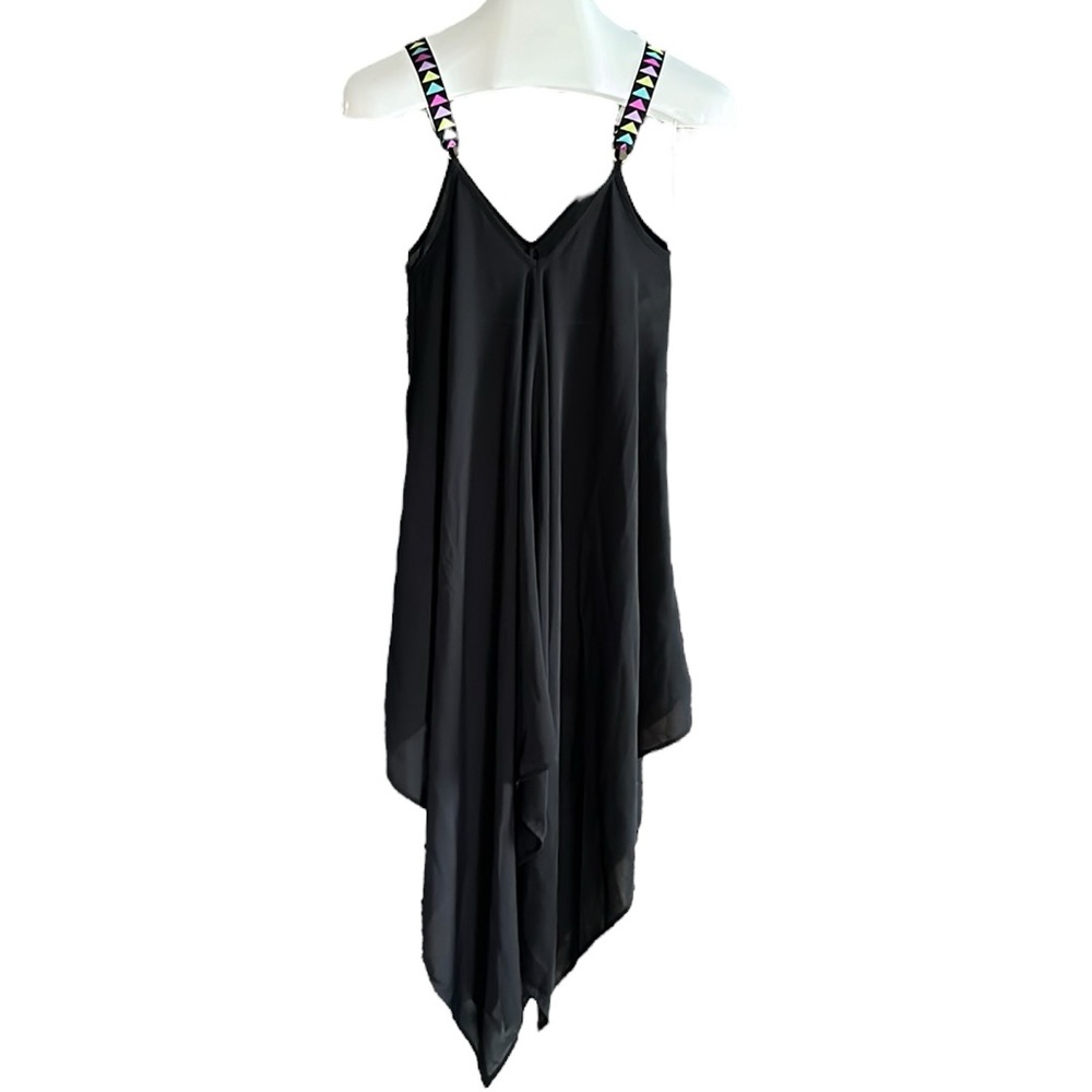 Jessica Simpson handkerchief hem coverup